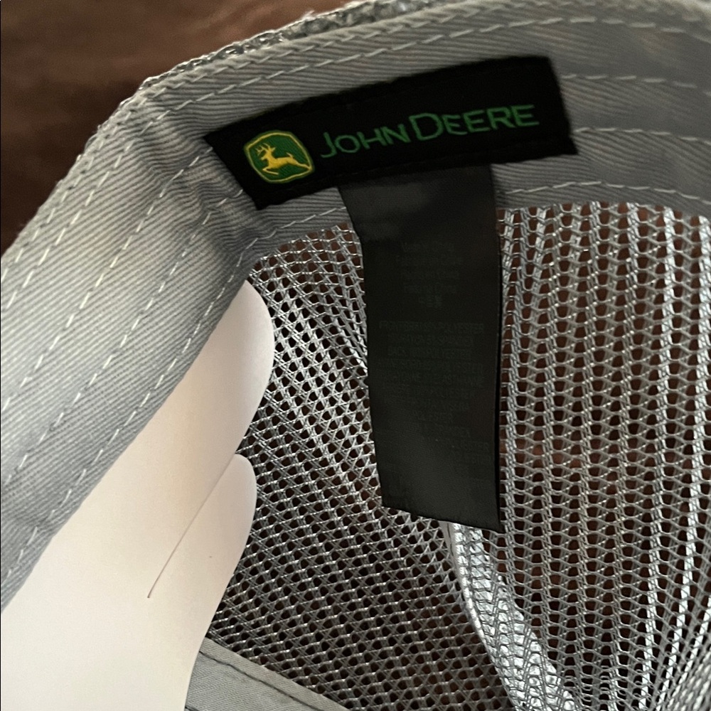 John Deere SnapBack hat with tire pattern - Picture 3 of 6